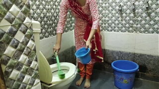 Indian Mallu House Maid Standing Style Hard Sex In The Bathroom With Boss