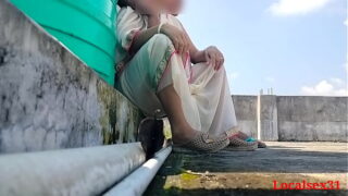 Indian Mumbai Callgirl Fuck In Outdoor By Costumer